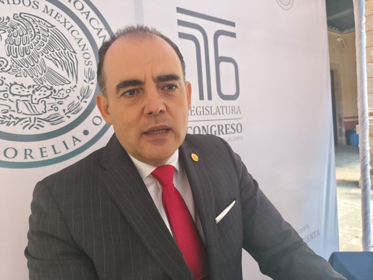 Baltazar Gaona defiende suspensión de talleres: no estaban bien articulados ni abordaban los temas anunciados