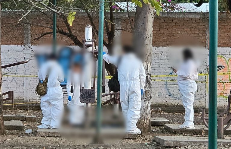 Hombre es asesinado con arma blanca en la colonia Socialista, en la Tenencia Morelos