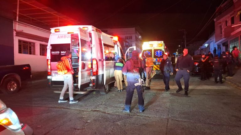 Empistolados persiguen y balean a un automovilista al norte de Uruapan