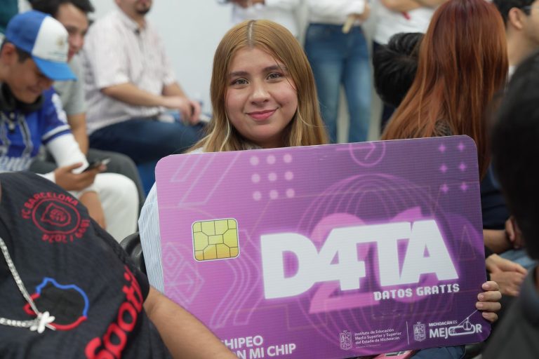 Se abre nuevo registro a Programa Data, para que más estudiantes accedan a internet