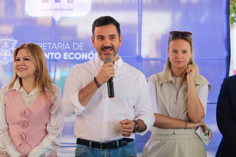 Yankel Benítez inaugura la 7ª Feria de la Capirotada y la Empanada en Morelia