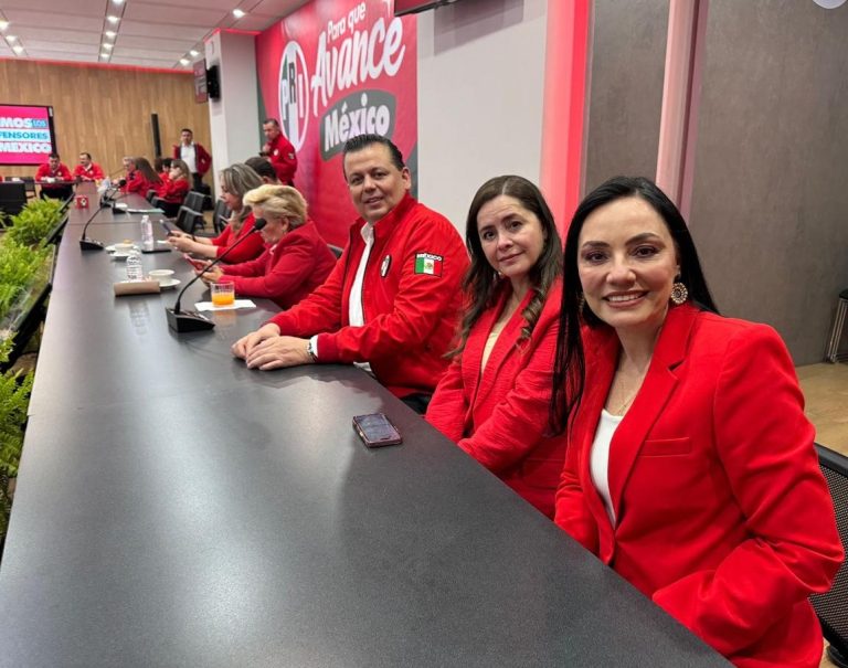 Encabezan en Michoacán Edna Martínez, Adriana Hernández y Guillermo Valencia la Defensa por México