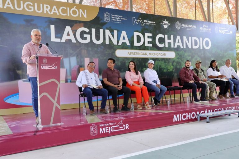 Inaugura Bedolla Bioparque Laguna de Chandio