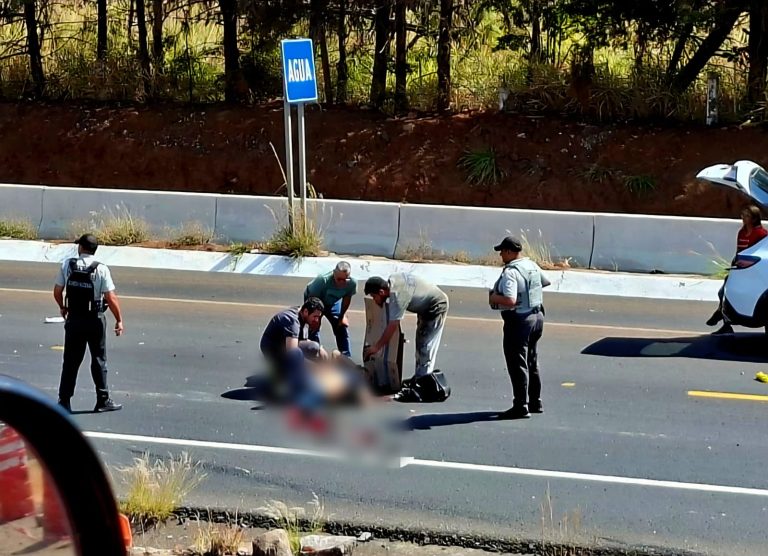 Motociclista grave tras ser arrollado por vehículo sobre la autopista Siglo XXI