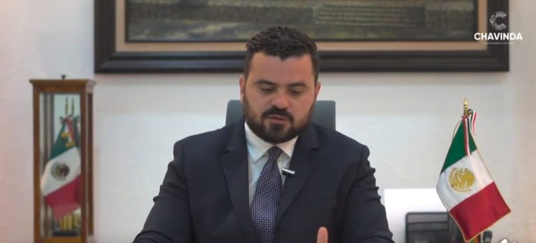 Pide alcalde de Chavinda actuar bajo ley en caso de funcionarios y mandos detenidos