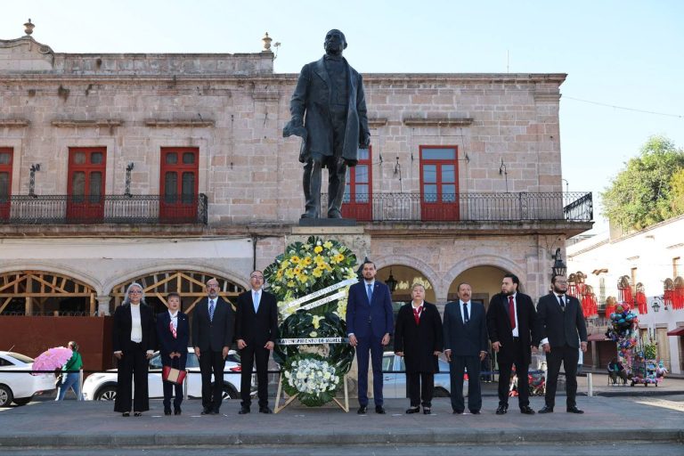 Los principios no se heredan, se ejercen, y la legalidad no se presume, se defiende, mensaje en conmemoración a Benito Juárez