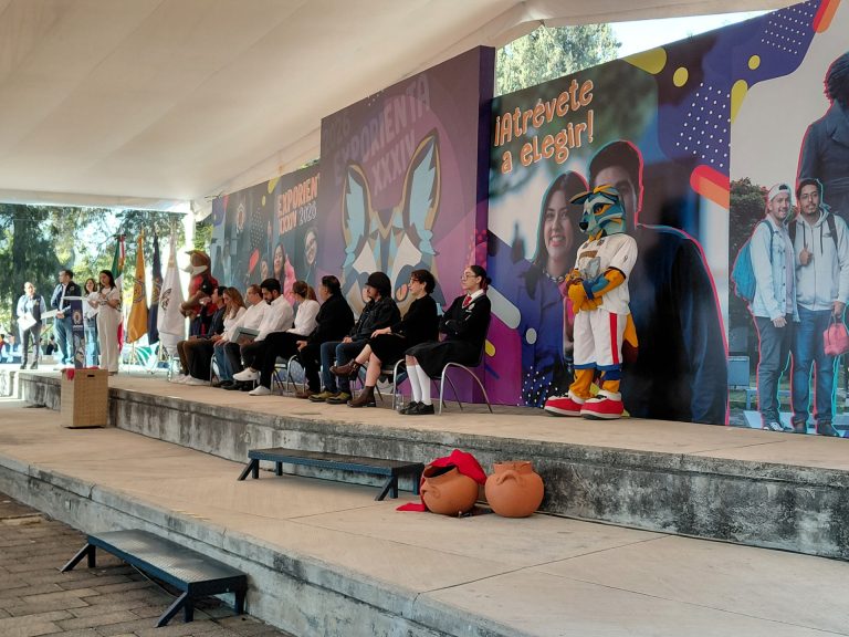 Durante tres días Expo Orienta en UMSNH