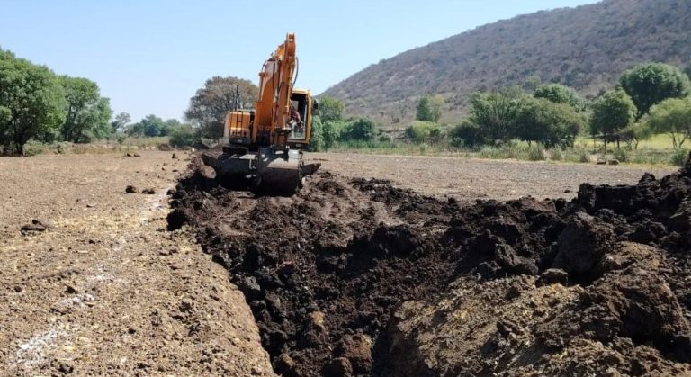Invierten 3.5 mdp para tecnificar canal de riego en Álvaro Obregón