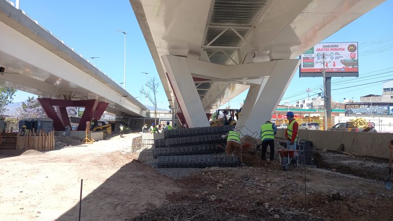 Esperan que este primer semestre del año quede completamente listo el distribuidor vial Eréndira