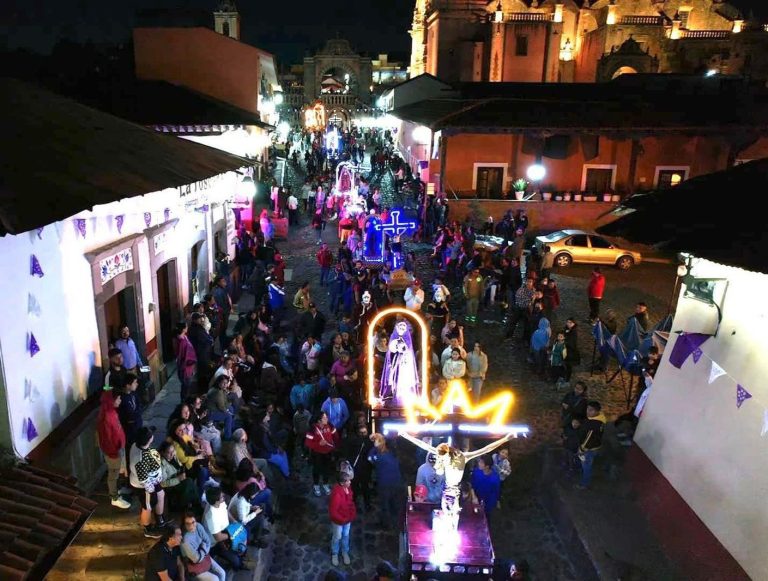 La Procesión de los Cristos se realiza en Tlalpujahua