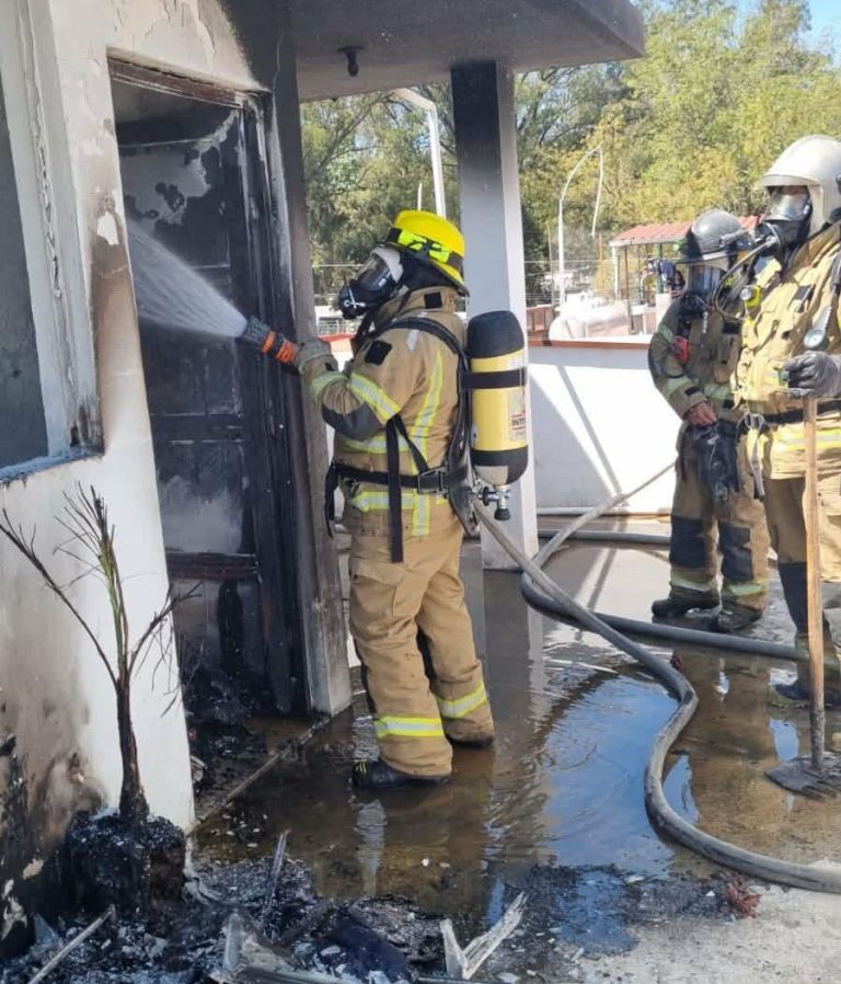 Se registra incendio en domicilio de la colonia Gustavo Díaz Ordaz, en Morelia