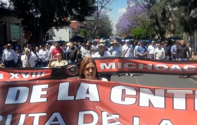 «Cuéntanos bien», revira CNTE a gobierno en inicio de marcha