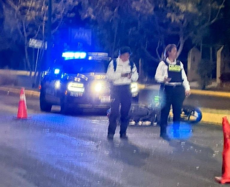 Motociclista sufre mortal accidente en la avenida Juan Pablo II, al sur de Morelia