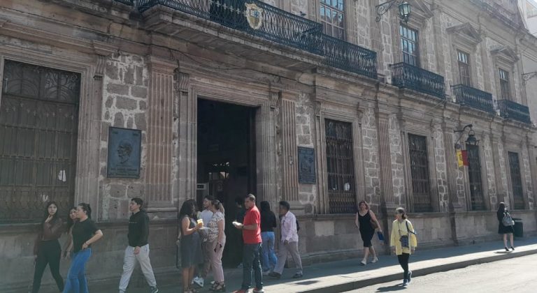 De 5 mil 445 lugares es el cupo para nuevos alumnos en preparatorias de UMSNH, que será por pase directo