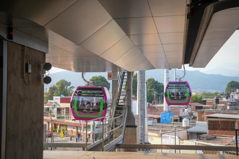 Uruapan vive movilidad de nueva generación a 48 metros de altura