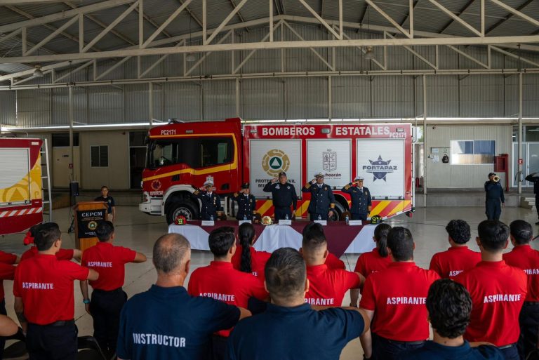 Da inicio la Escuela de Bomberos de Michoacán