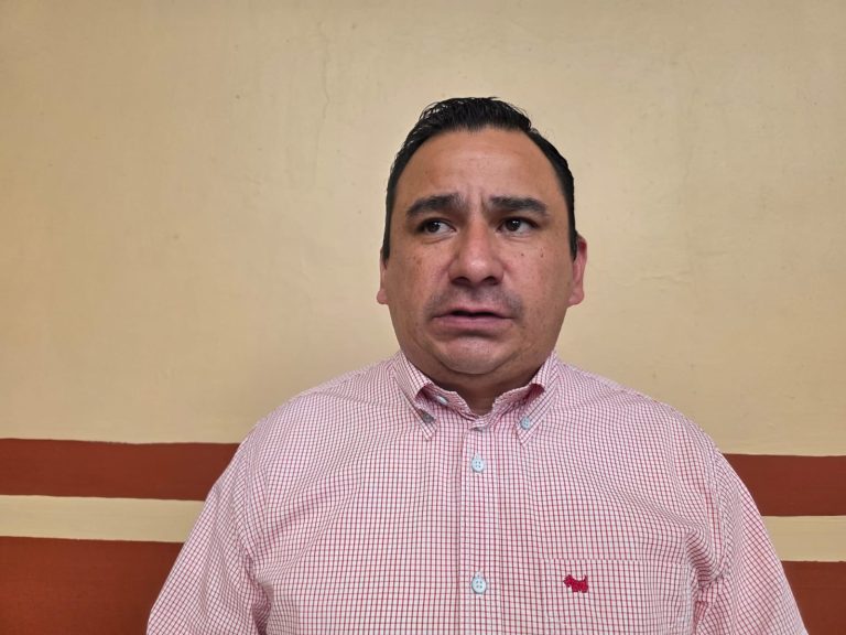 Señalamientos contra Rocha Moya no golpean a Morena; acusan uso político desde la oposición