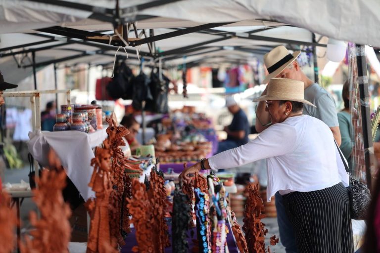 Invitan a disfrutar del talento artesanal en la Expo Cruz de Barro