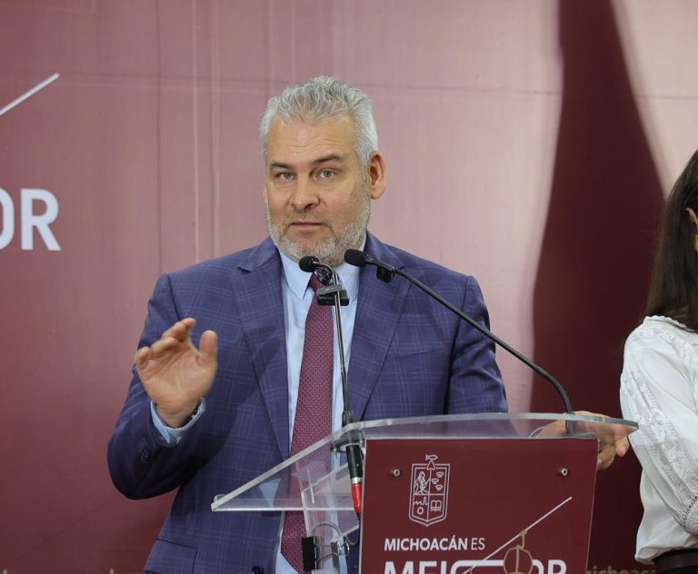 Dice Bedolla que «derrotará legalmente» a IEM, que le impidió usar frase “Es tiempo de mujeres”