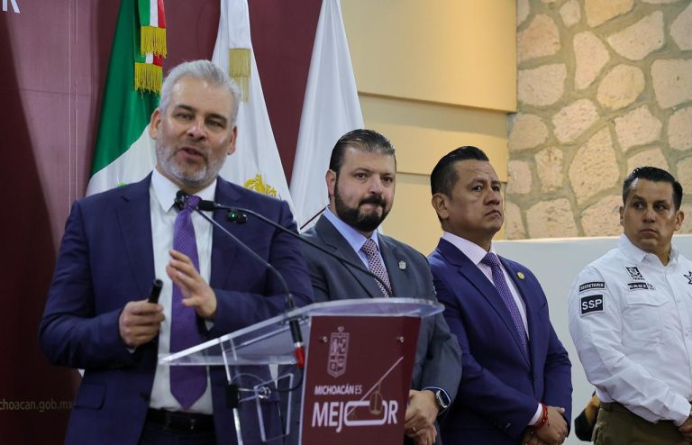 Se solicitará se gire ficha roja para lograr la ubicación y detención del ex gobernador Silvano Aureoles