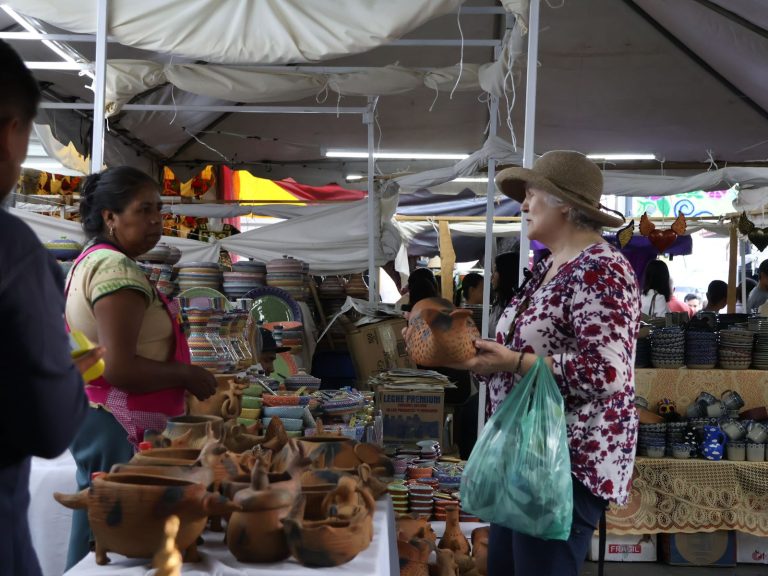 Última llamada para recorrer el Tianguis Artesanal más grande de Latinoamérica