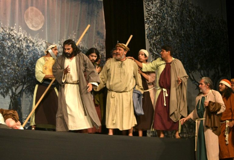 Develan placa por los 10 años de La última cena en el Teatro Melchor Ocampo