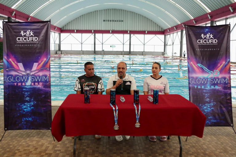 Realizará Cecufid la quinta edición del maratón nocturno de natación