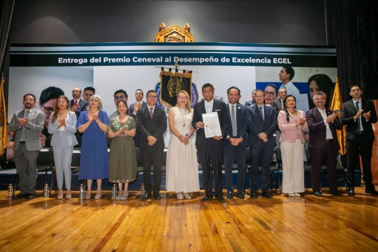 Egresados nicolaitas recibirán premio a la Excelencia Egel