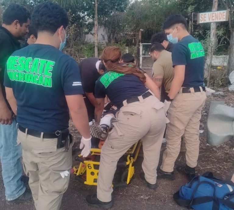 Accidente de moto deja una joven, una adolescente y un bebé lesionados