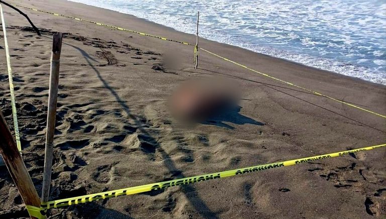 Localizan cadáver en playa de Boca de Apiza, en Coahuayana