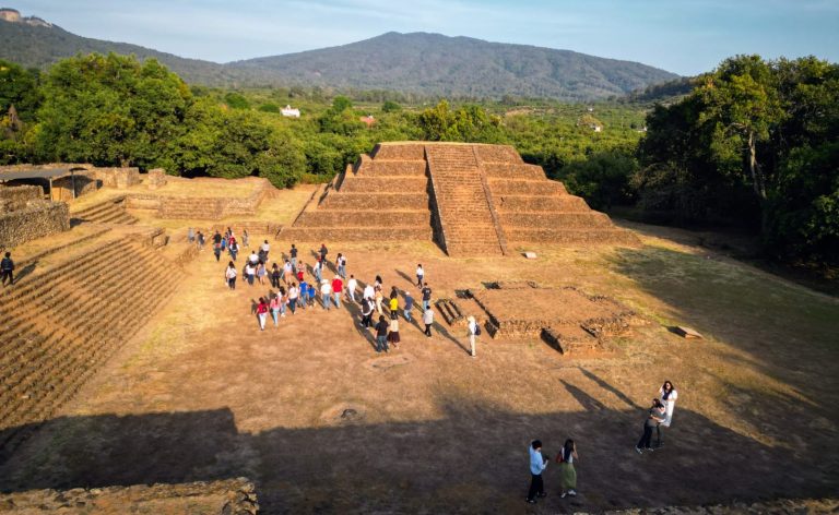 Más de 2 mil asistentes disfrutaron de los “Vestigios Astronómicos” en Tingambato