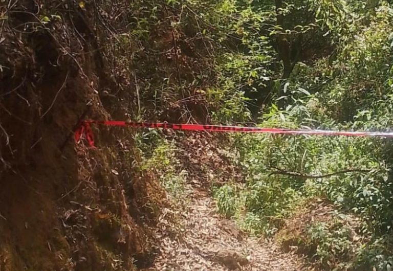 Encuentran a mujer asesinada con arma blanca en Salvador Escalante