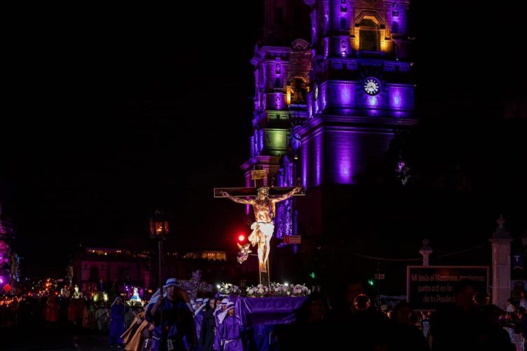 En Pátzcuaro, Morelia y Zamora, las procesiones del silencio más emblemáticas de Michoacán