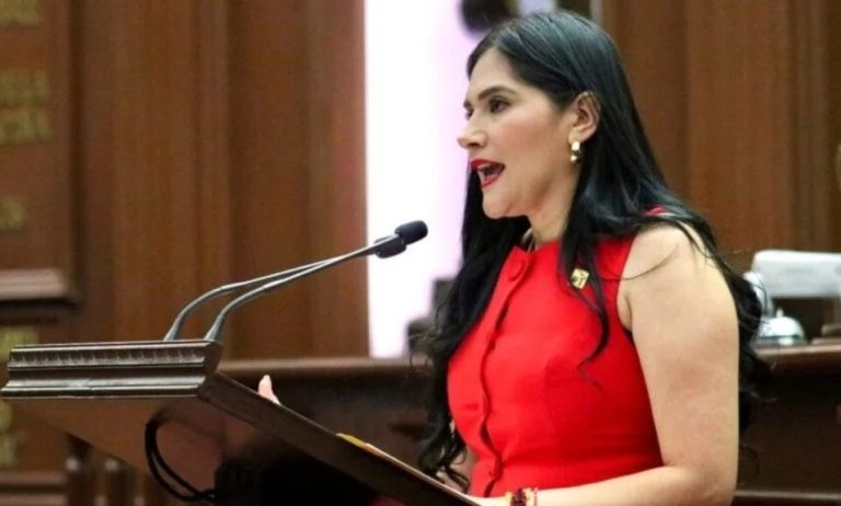 Rechaza diputada del PT adelantar vacaciones, pide mantener intacto el calendario escolar