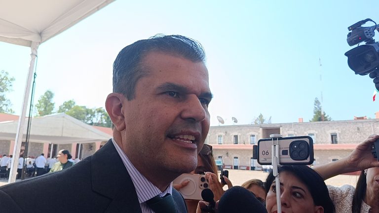Grecia tendrá que pasar de los discursos a los hechos en torno a la petición de justicia por el homicidio de Carlos: Juan Manzo
