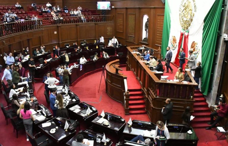 Acusa diputada que iniciativa de Baltazar Gaona revive visión “discriminatoria” de la familia