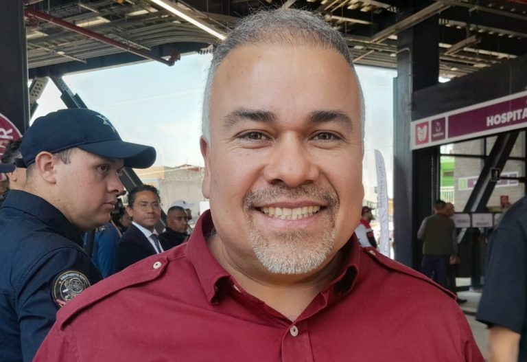 «Nadie lleva mano», dice MORENA en la convocatoria para designar coordinadores estatales, municipales y distritales