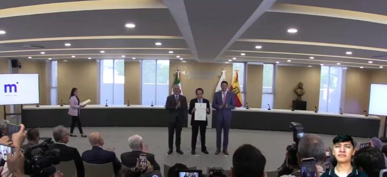 Reconocen a quienes rescataron el centro histórico de Morelia