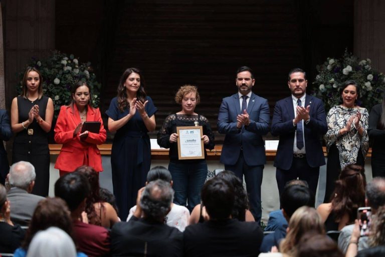 Reconocen amplia respuesta a convocatoria de Presea Amalia Solórzano Bravo 2026