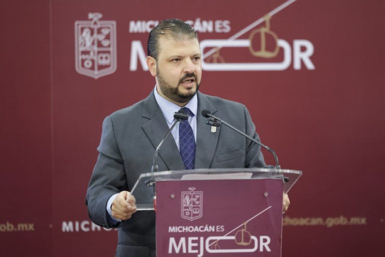 Celebra gobierno decisión de reanudar actividades con el sector aguacatero 