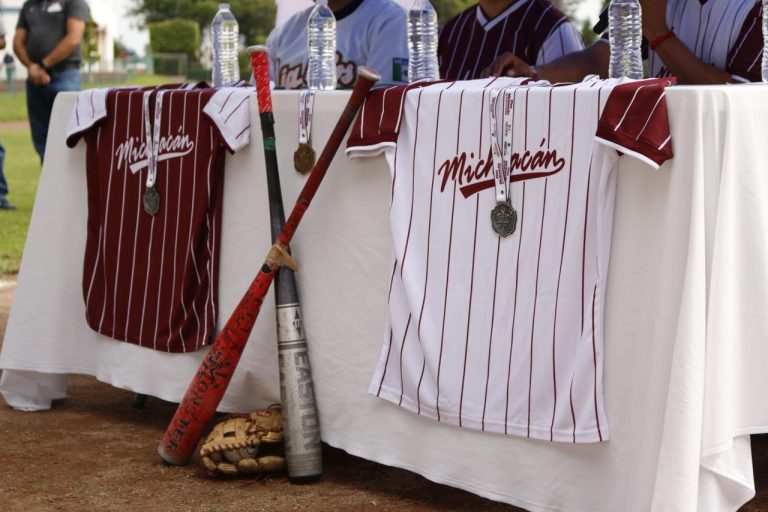 Cecufid presenta el Torneo Estatal de Béisbol “Jonrón por la Paz”