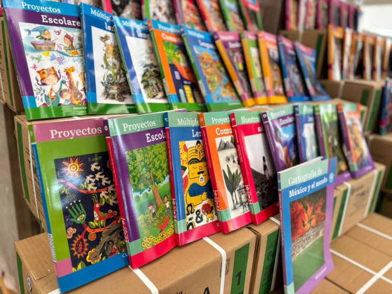 Michoacán inicia distribución de más de 6.4 millones de libros de texto