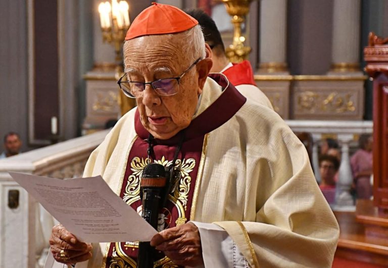 «Según trates a tu prójimo, así es como tratas a Jesús», llama Cardenal a fieles a tener un corazón como el de él