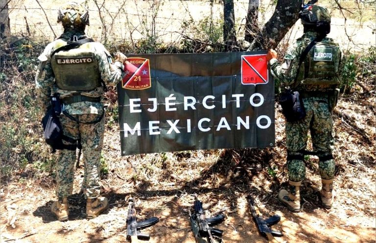 Ejército Mexicano halla tres fusiles y cartuchos útiles cerca de El Calvario, Queréndaro