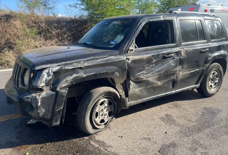 Tres accidentes viales dejan cuatro lesionados y daños materiales en Huetamo