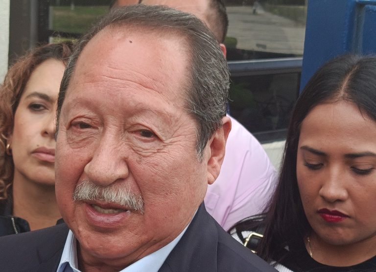 No exigir detención del ex jefe de escoltas de Carlos Manzo, silencio cómplice del Movimiento del Sombrero: Leonel Godoy