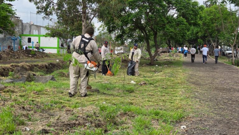 Emprenden jornada integral en el Parque Lineal Bicentenario