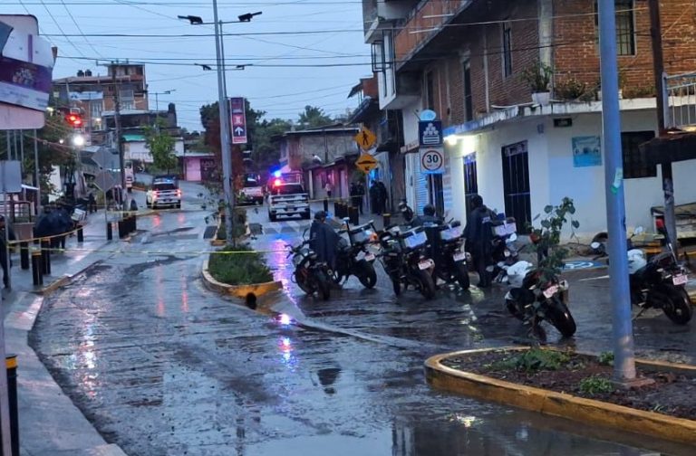 De seis balazos ejecutan a un hombre en La Quinta de Uruapan