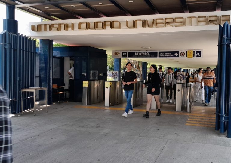 Esta noche cierra convocatoria de nuevo ingreso a la UMSNH