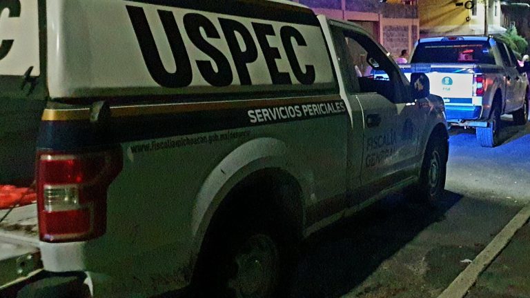 Enloquecido sujeto mata a su ex esposa y a sus dos menores hijos, en Tocumbo